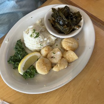 MacLeod's Restaurant - Scallops - Seafood Near Me - Bucksport, Maine MacLeod's Restaurant - Scallops - Seafood Near Me - Bucksport, Maine