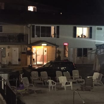 Lakeview Motel - View from our room - Hotels Near Me - Osoyoos, British Columbia Lakeview Motel - View from our room - Hotels Near Me - Osoyoos, British Columbia