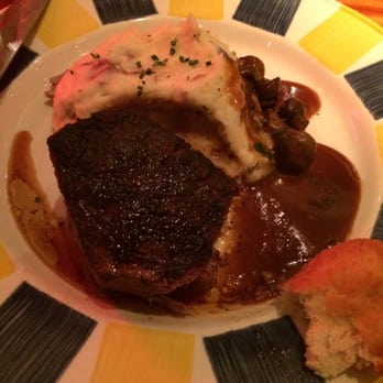 Coastal Flats - Filet mignon and basil mashed red potatoes - Seafood Near Me - Mclean, Virginia Coastal Flats - Filet mignon and basil mashed red potatoes - Seafood Near Me - Mclean, Virginia