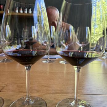 HALL Wines - Wine tasting - Wineries Near Me - Saint Helena, California