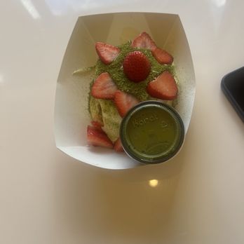 Fluffy Fluffy Cafe - Matcha strawberry - Pancakes Near Me - Edison, New Jersey Fluffy Fluffy Cafe - Matcha strawberry - Pancakes Near Me - Edison, New Jersey