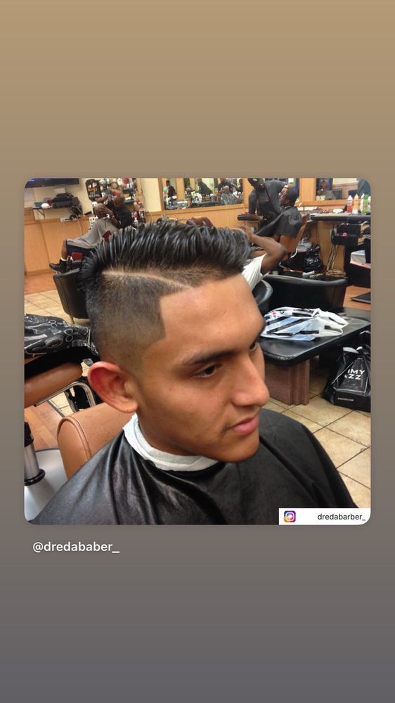 Salon zone Unisex Barbershop Logo