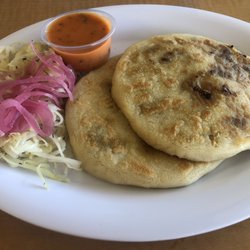 Manona Eatery & Bakery - Pupusa