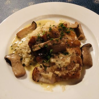 Bistro Moulin - Sole - Wine Bars Near Me - Monterey, California