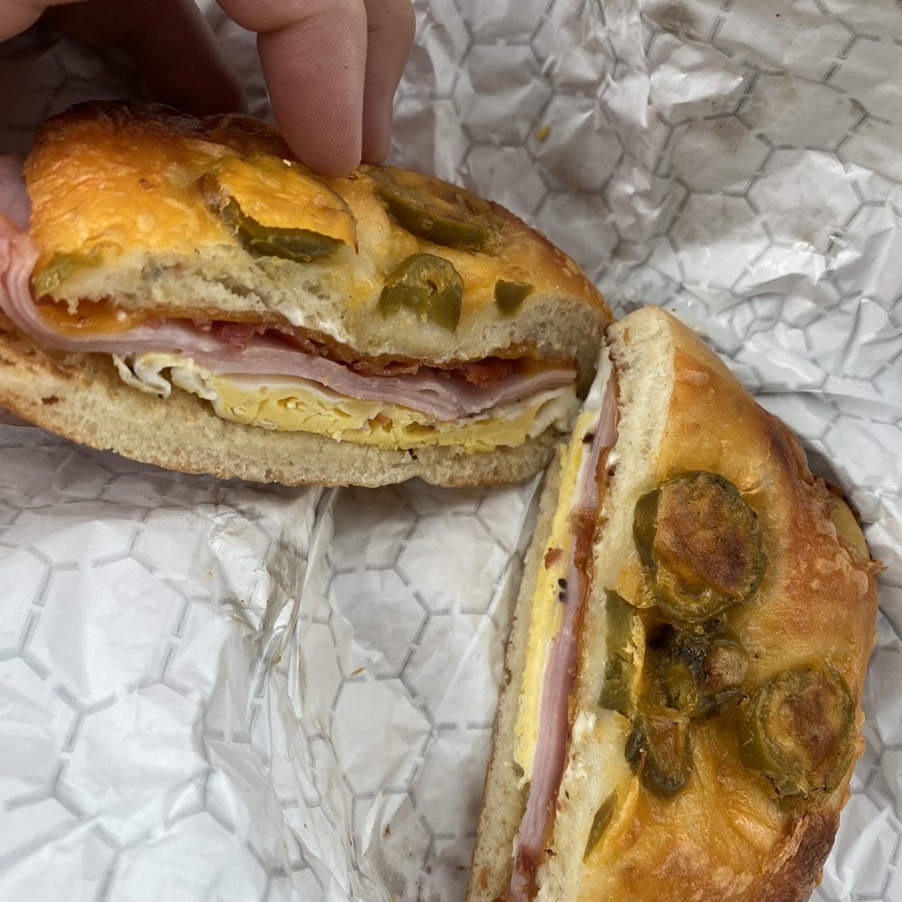 farmhouse on cheddar jalapeño