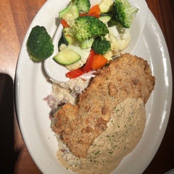 Charleston's - Chicken fried chicken - American Near Me - Oklahoma City, Oklahoma