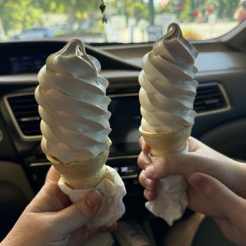 Meadowlark Dairy - Ice Cream & Frozen Yogurt Near Me - Pleasanton, California Meadowlark Dairy - Ice Cream & Frozen Yogurt Near Me - Pleasanton, California