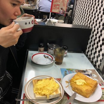 華星冰室 - Scrambled eggs on toast, French toast, and milk tea. - Hong Kong Style Cafe Near Me - Hong Kong, HK 華星冰室 - Scrambled eggs on toast, French toast, and milk tea. - Hong Kong Style Cafe Near Me - Hong Kong, HK