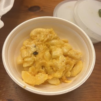 Sonny's BBQ - Macaroni and cheese .. barely - Barbeque Near Me - Jacksonville, Florida Sonny's BBQ - Macaroni and cheese .. barely - Barbeque Near Me - Jacksonville, Florida