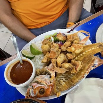 El Bucanero Embassy - Seafood Near Me - San Antonio, Texas El Bucanero Embassy - Seafood Near Me - San Antonio, Texas