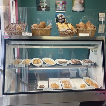 Sugar Bee's Bakery - Bakeries Near Me - Las Vegas, Nevada Sugar Bee's Bakery - Bakeries Near Me - Las Vegas, Nevada