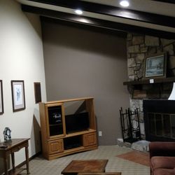 The Highlands At Sugar - Upstairs 1 bedroom living room