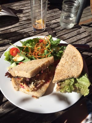 MATEUS BISTRO by null