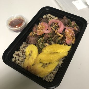 Cooked Klean - Steak with plantains and Quinoa with pickled onions - Salad Near Me - Queens, New York