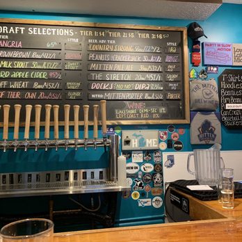 The Mitten Brewing - The bar - Brewpubs Near Me - Saugatuck, Michigan The Mitten Brewing - The bar - Brewpubs Near Me - Saugatuck, Michigan