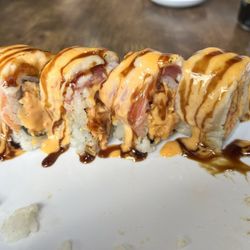 Isuka Hibachi Express & Sushi - White River Roll