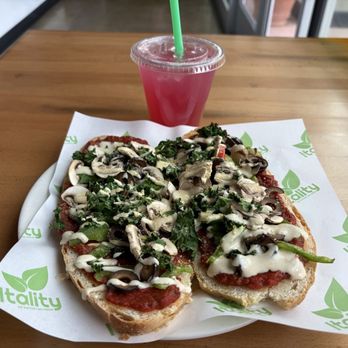 Itality - Pueblo pizza with prickly pear lemonade - Vegan Near Me - Albuquerque, New Mexico