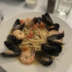 Jamila's Mediterranean Tunisian Cuisine - Louisiana shrimp & PEI mussels