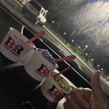 Baskin Robbins - 3 cups of ice cream - Ice Cream & Frozen Yogurt Near Me - Alameda, California
