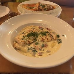 Rocco's Italian Kitchen - Cheese Ravioli w Chicken