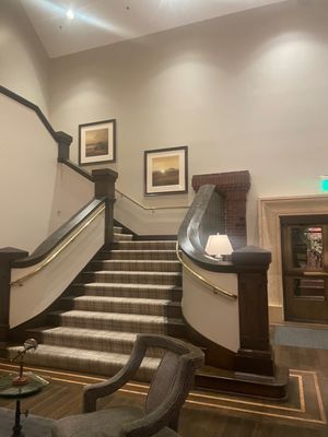 Menlo Tavern by null