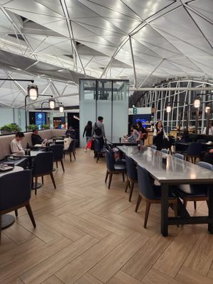 Hong Kong International Airport by null