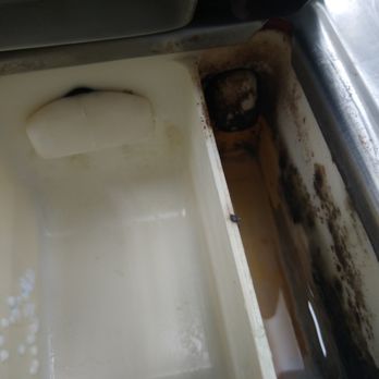 Chippewa Laundromat - Black mold - Laundromat Near Me - Doylestown, Ohio