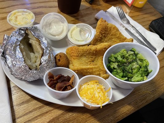 Adam‘s Bar & Grill by null