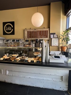 Lola Coffee by null