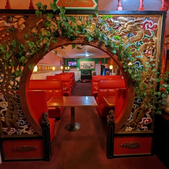 Shen Chang Restaurant - The interior (currently closed due to Covid) - Chinese Near Me - Vancouver, Washington Shen Chang Restaurant - The interior (currently closed due to Covid) - Chinese Near Me - Vancouver, Washington