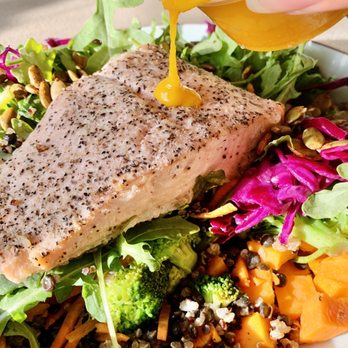 Everytable - Salmon Superfood Salad - Salad Near Me - Inglewood, California Everytable - Salmon Superfood Salad - Salad Near Me - Inglewood, California