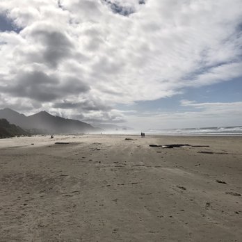 Haystack Rock - Landmarks & Historical Buildings Near Me - Cannon Beach, Oregon Haystack Rock - Landmarks & Historical Buildings Near Me - Cannon Beach, Oregon