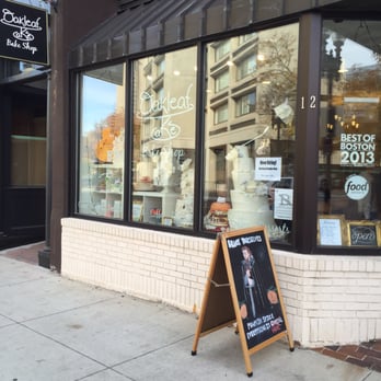 Oakleaf Cakes - Store front - Bakeries Near Me - Boston, Massachusetts