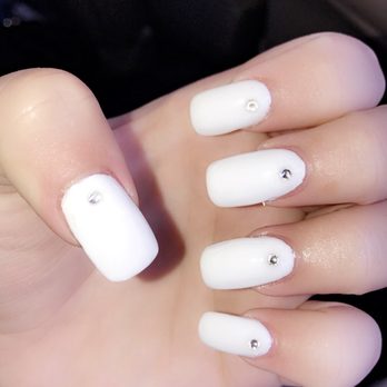 Maggie's Nails - Nail Salons Near Me - Stanton, California