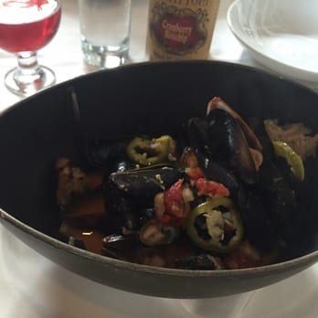 Lark - Yummy Penn Cove mussels, fennel, tomato sofrito, pickled jalapeno, charred croutons, a yummy, lite and satisfying starter dish - New American Near Me - Seattle, Washington Lark - Yummy Penn Cove mussels, fennel, tomato sofrito, pickled jalapeno, charred croutons, a yummy, lite and satisfying starter dish - New American Near Me - Seattle, Washington