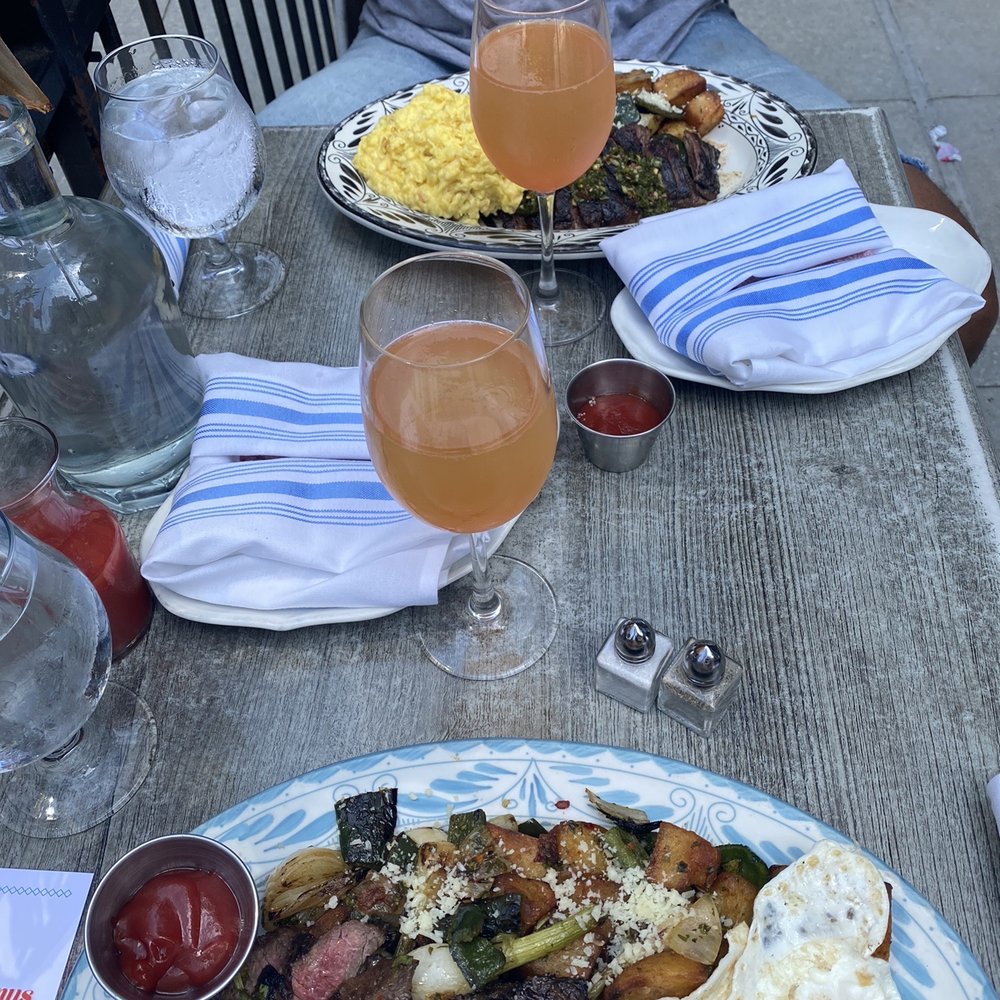 Barrio - Mexican Near Me - Chicago, Illinois