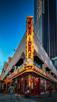 Junior's Restaurant, 386 Flatbush Avenue Ext, Brooklyn, NY