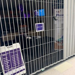 FedEx Office Print & Ship Center - Closed during opening hours. This is not the first time.