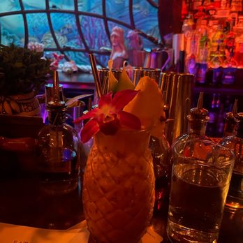 SUNKEN HARBOR CLUB - Updated June 2024 - 240 Photos & 74 Reviews - 372