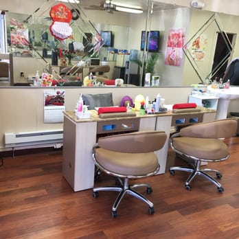 Becky Nails - Nail Salons Near Me - Milford, Connecticut