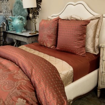Between the Sheets - Home Decor Near Me - Palm Desert, California