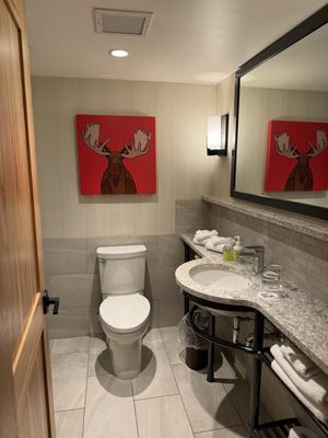 Moose Hotel & Suites by null