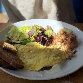 Winkel - Three Egg Omelets Cremini Mushroom, Goat Cheese, Parsley - Breakfast & Brunch Near Me - Philadelphia, Pennsylvania