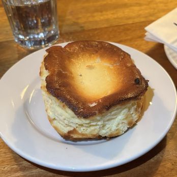 Pink Onion - Basque Cheese Cake - Pizza Near Me - San Francisco, California Pink Onion - Basque Cheese Cake - Pizza Near Me - San Francisco, California