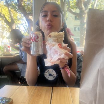 Duboce Park Cafe - Vegan Breakfast Burrito - Coffee & Tea Near Me - San Francisco, California
