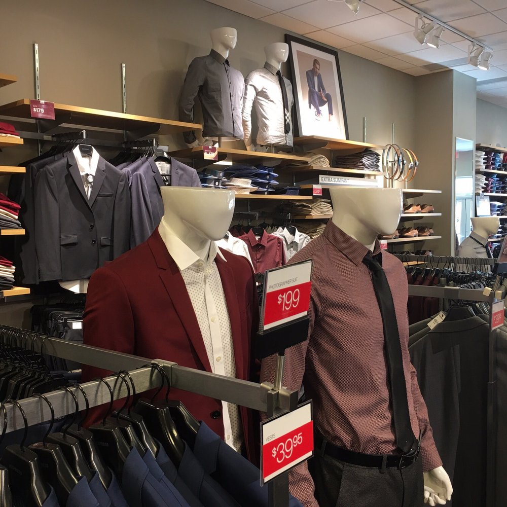 Express Factory Outlet Store - Great selection in this store - Outlet Stores Near Me - Wesley Chapel, Florida