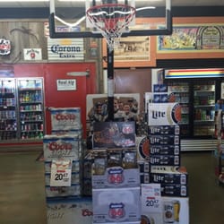 Bandera Wine and Spirits