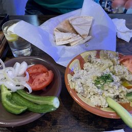 Side of babaganoush pita and veggies Side of babaganoush pita and veggies