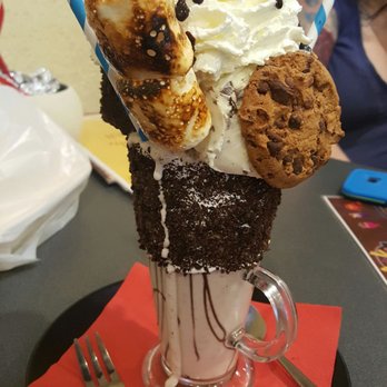 Marble'S - Brownie milkshake - Ice Cream & Frozen Yogurt Near Me - Wiesbaden, HE Marble'S - Brownie milkshake - Ice Cream & Frozen Yogurt Near Me - Wiesbaden, HE
