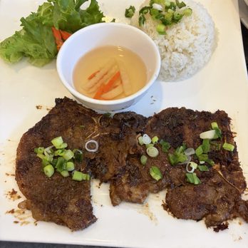 Banh Canh 3 Mien - Pork chop plate - Vietnamese Near Me - San Jose, California Banh Canh 3 Mien - Pork chop plate - Vietnamese Near Me - San Jose, California